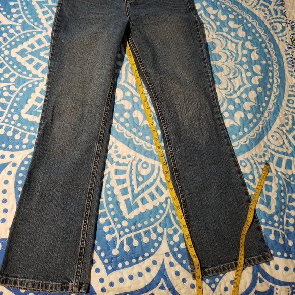 Levis Signature Mid Rise Boot Cut Women's Jeans size 6M - Picture 3 of 7